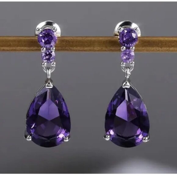 Stunning - 5 Carat Lab Created Amethyst Teardrop & Sterling Silver Earrings - Picture 2 of 4